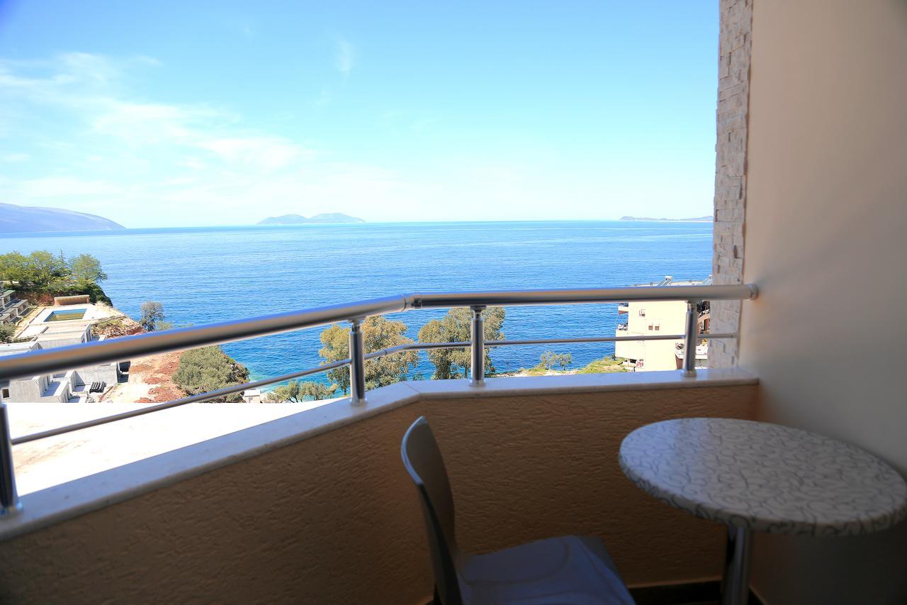 Nomelia Residence B&B Vlorë Esterno foto