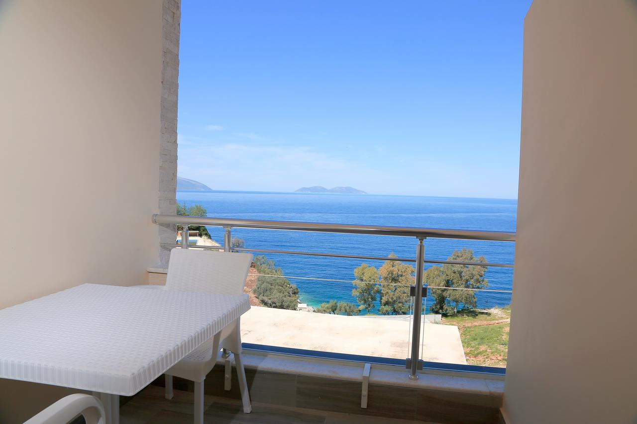 Nomelia Residence B&B Vlorë Esterno foto