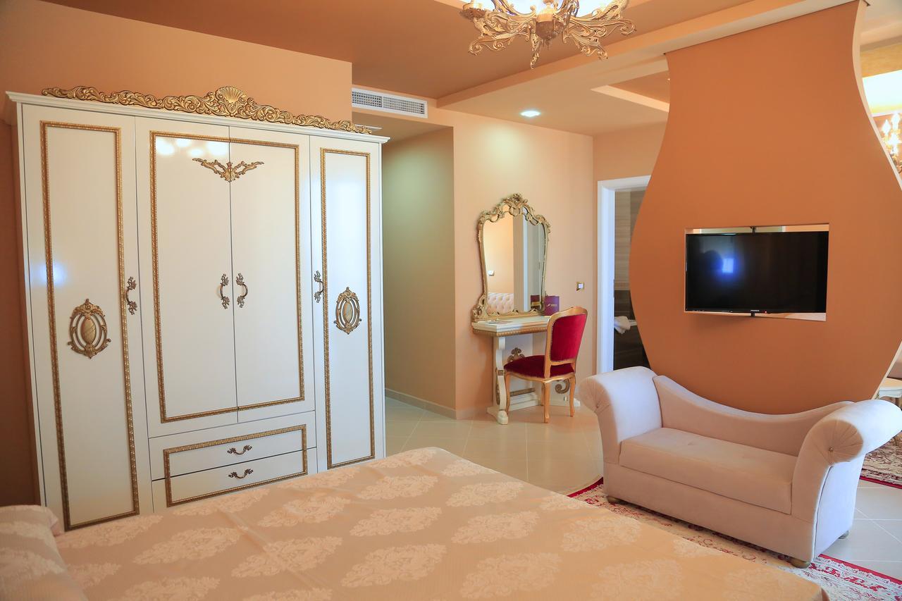 Nomelia Residence B&B Vlorë Esterno foto