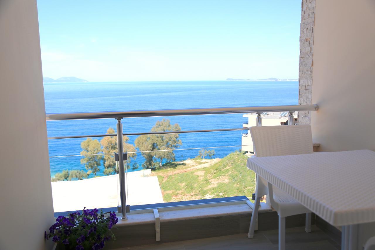 Nomelia Residence B&B Vlorë Esterno foto