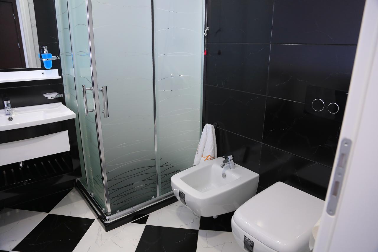 Nomelia Residence B&B Vlorë Esterno foto
