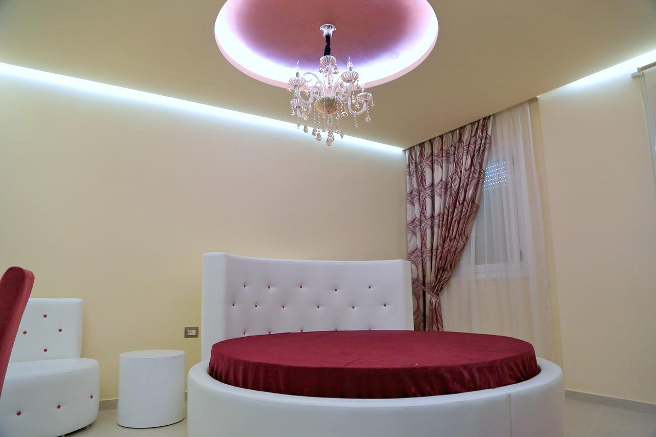 Nomelia Residence B&B Vlorë Esterno foto